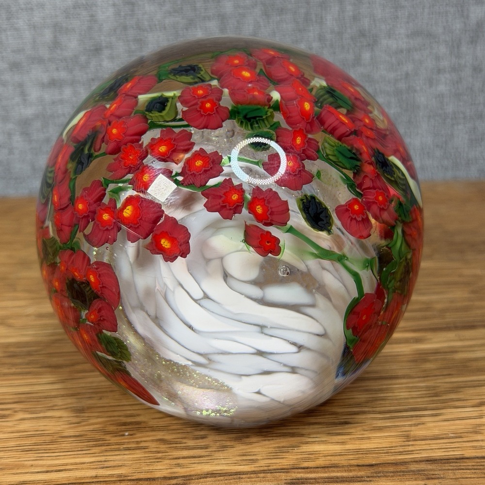 Shawn Messenger "Poinsettia" 2011 Signed Magnum Art Glass Floral Paperweight - Picture 3 of 10